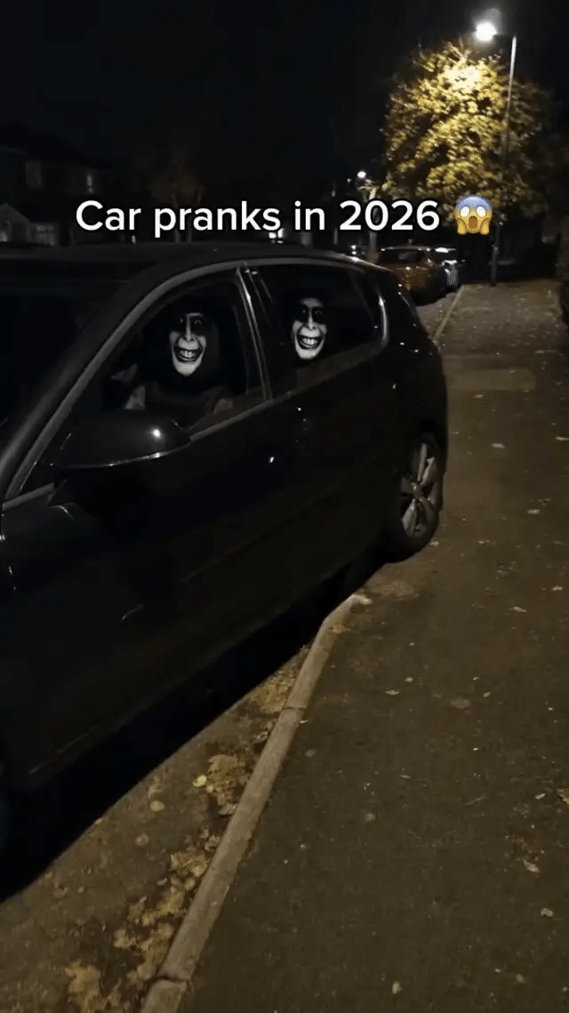 Night car prank